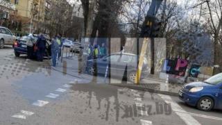 Само в БЛИЦ! Супер екшън с джигит от Перник в центъра на София СНИМКИ