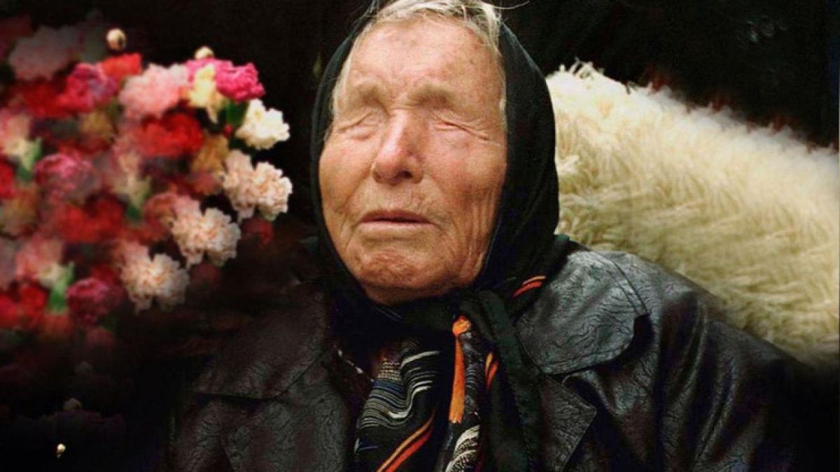 Ще падне огнен дъжд и дракон ще разплаче света през 2022 г: Ванга казала това на Борис Кючуков, а той...