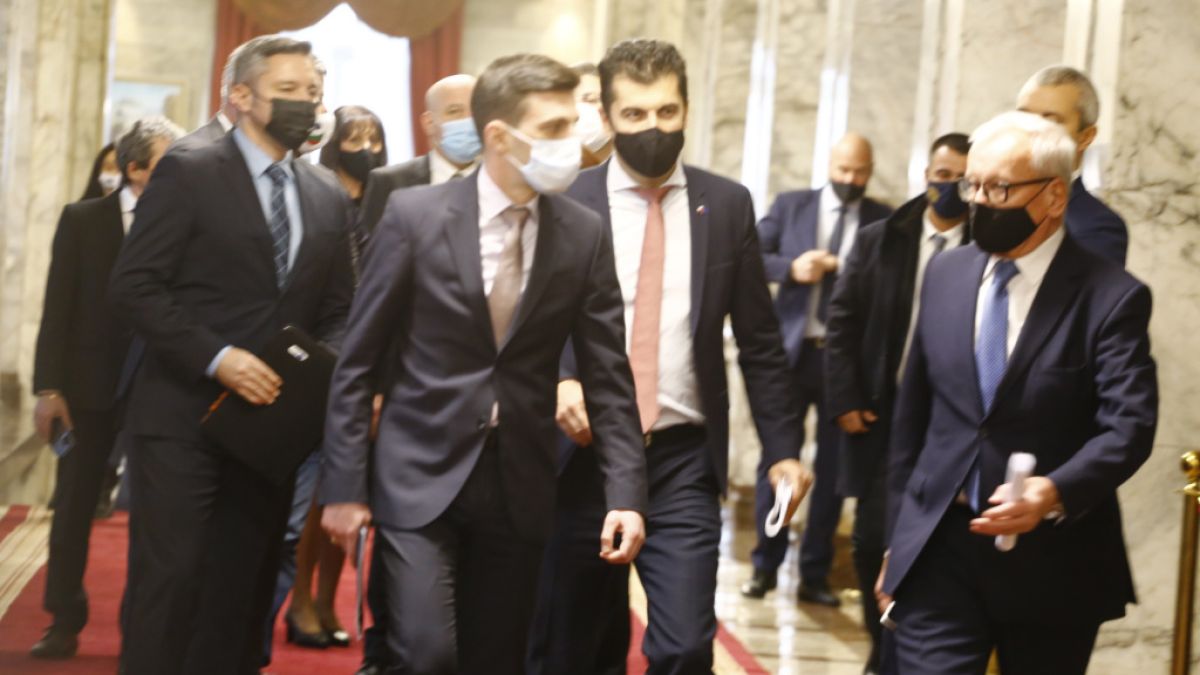 Властта се събра при президента ВИДЕО