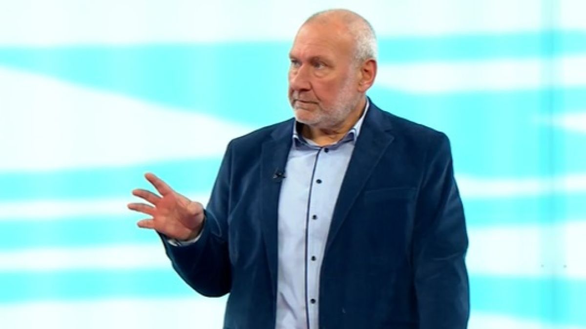 Проф. Овчаров обясни каква голяма грешка прави Петков с посещението си в Северна Македония