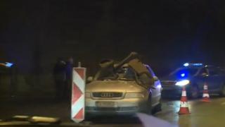 Големи бетонови късове са се срутили в тунел "Ечемишка" на АМ "Хемус"
