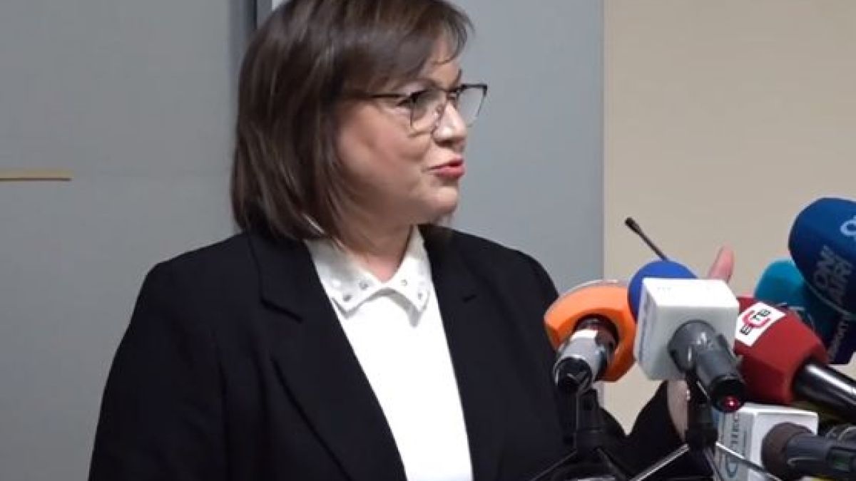 Нинова с извънредни новини за цените на мобилните оператори