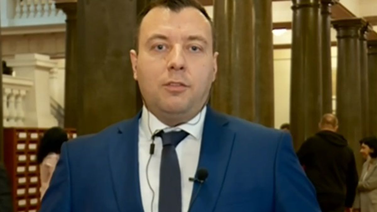 Депутат от "Възраждане" извади версия защо не са отпаднали зелените сертификати у нас ВИДЕО