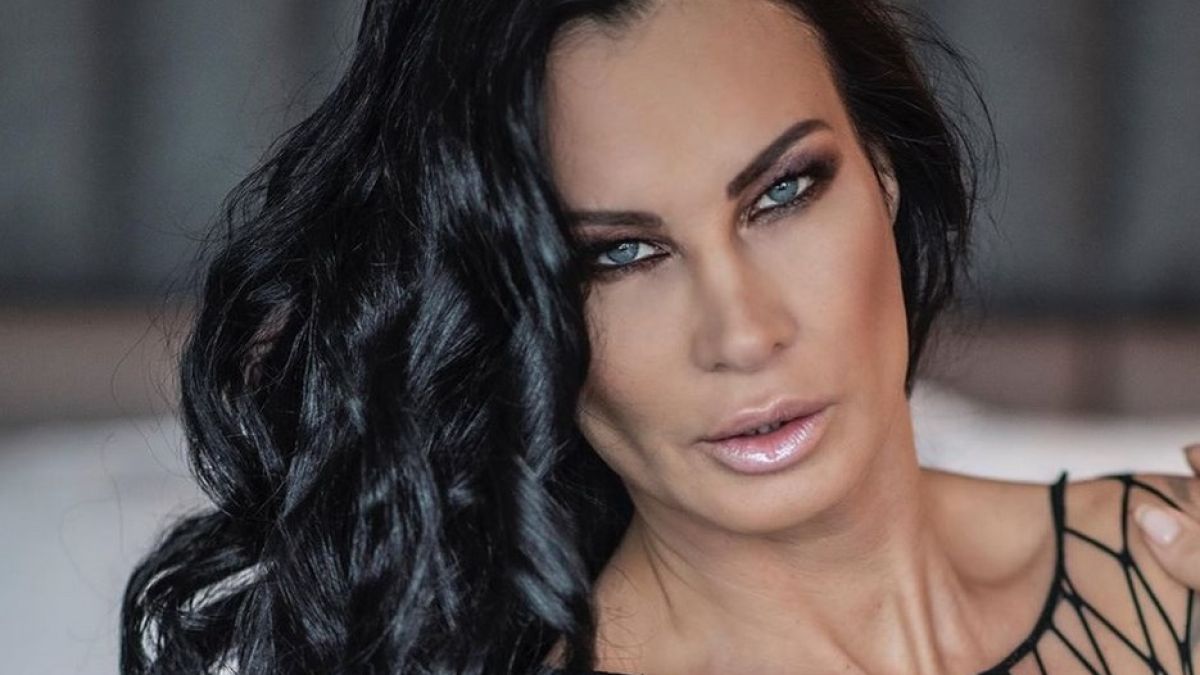 Цеци Красимирова с изненадващо признание, изхвърлила е... СНИМКИ