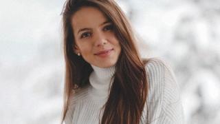 Теа Минкова с шевове и травми след кървав инцидент СНИМКА