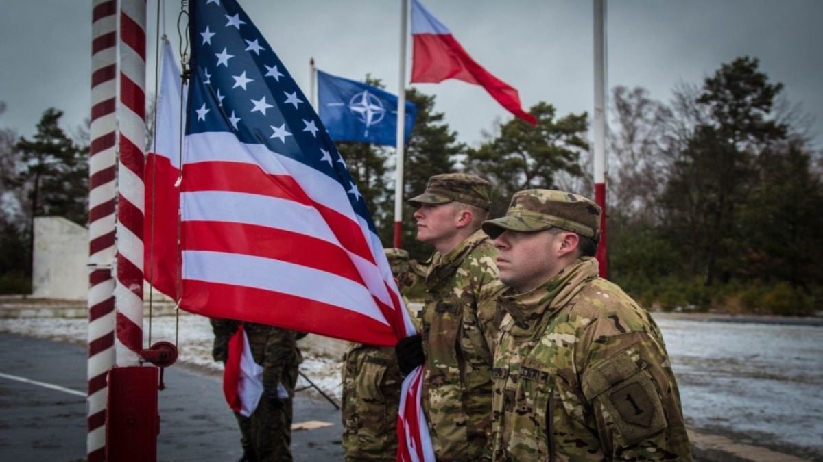 Бивш помощник държавен секретар на САЩ каза ще има ли още US бази у нас 