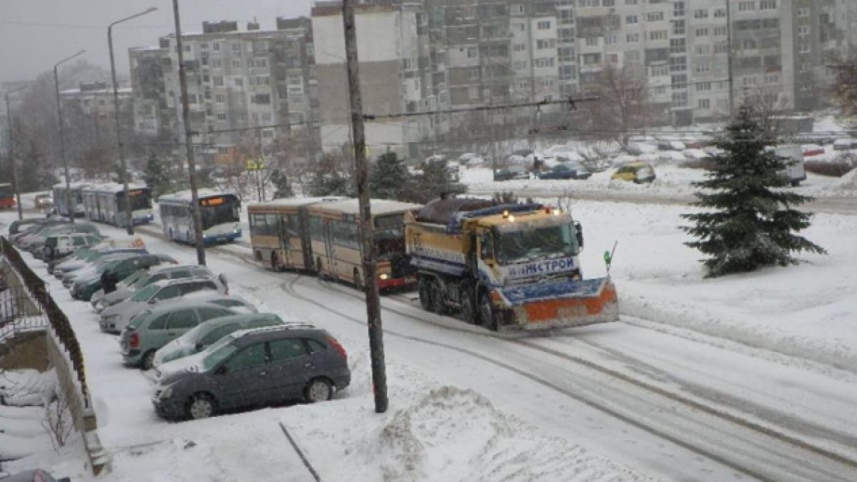 Кошмар във Варна, градът е парализиран