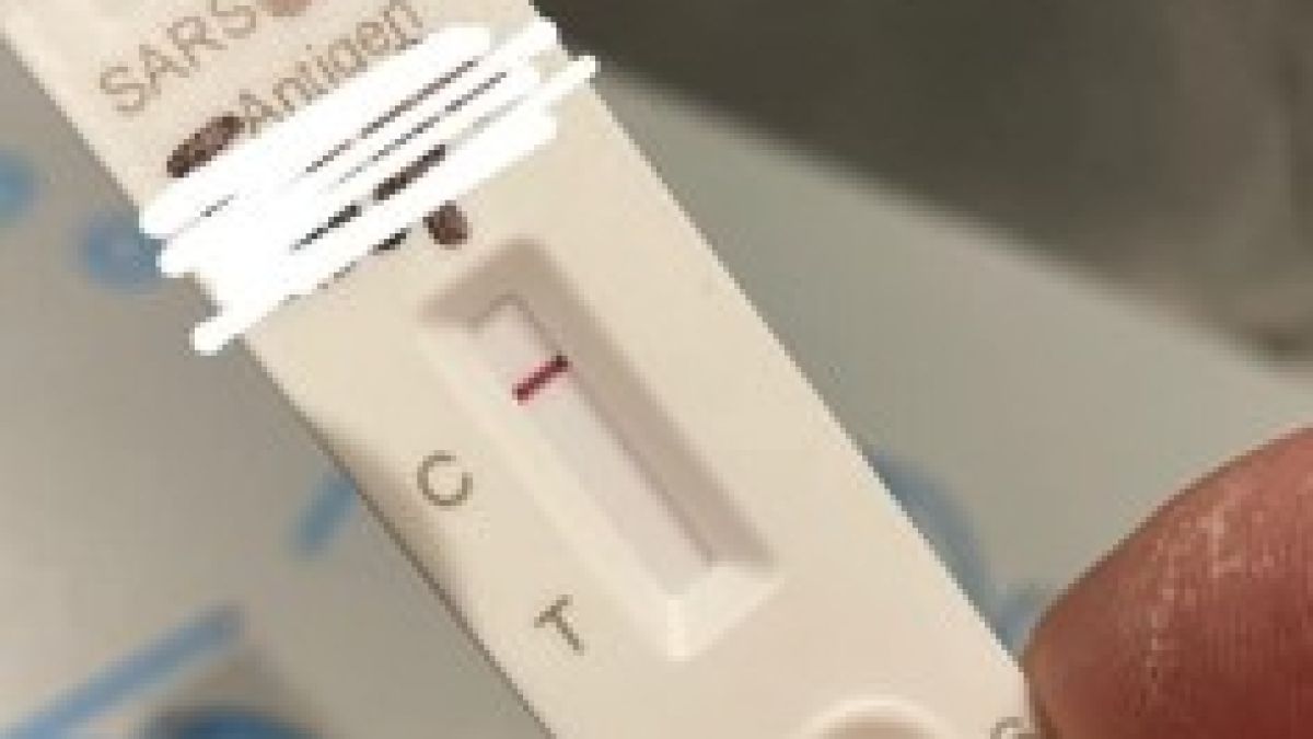 Тест за К-19, направен в столичния Студентски град, скара мрежата СНИМКИ  