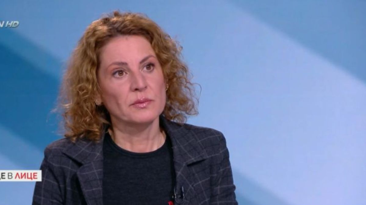 Освободената шефка на „Автомагистрали“: Задкулисието се връща през задния вход