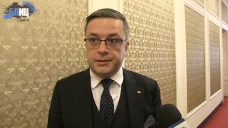 Тома Биков с взривяващ коментар пред БЛИЦ TV за огромния скандал с Радев!