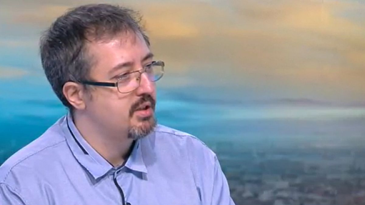 Математикът Томов със страшни цифри за болните деца и каза ще има ли локдаун ВИДЕО