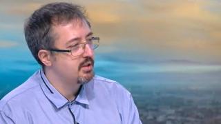 Математикът Томов със страшни цифри за болните деца и каза ще има ли локдаун ВИДЕО