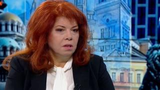Йотова проговори има ли конфликт между Радев и Петков