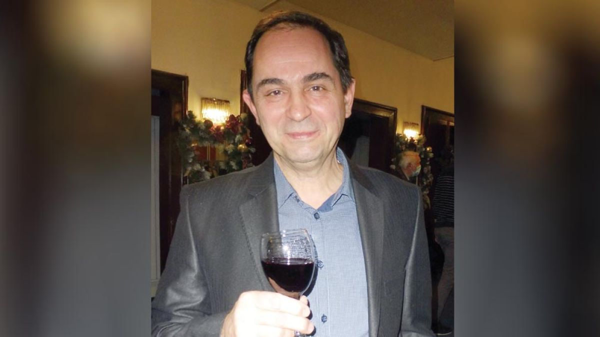 Братовчедът на Филип Киркоров, пианистът Благой Филипов навести учителя си в София 