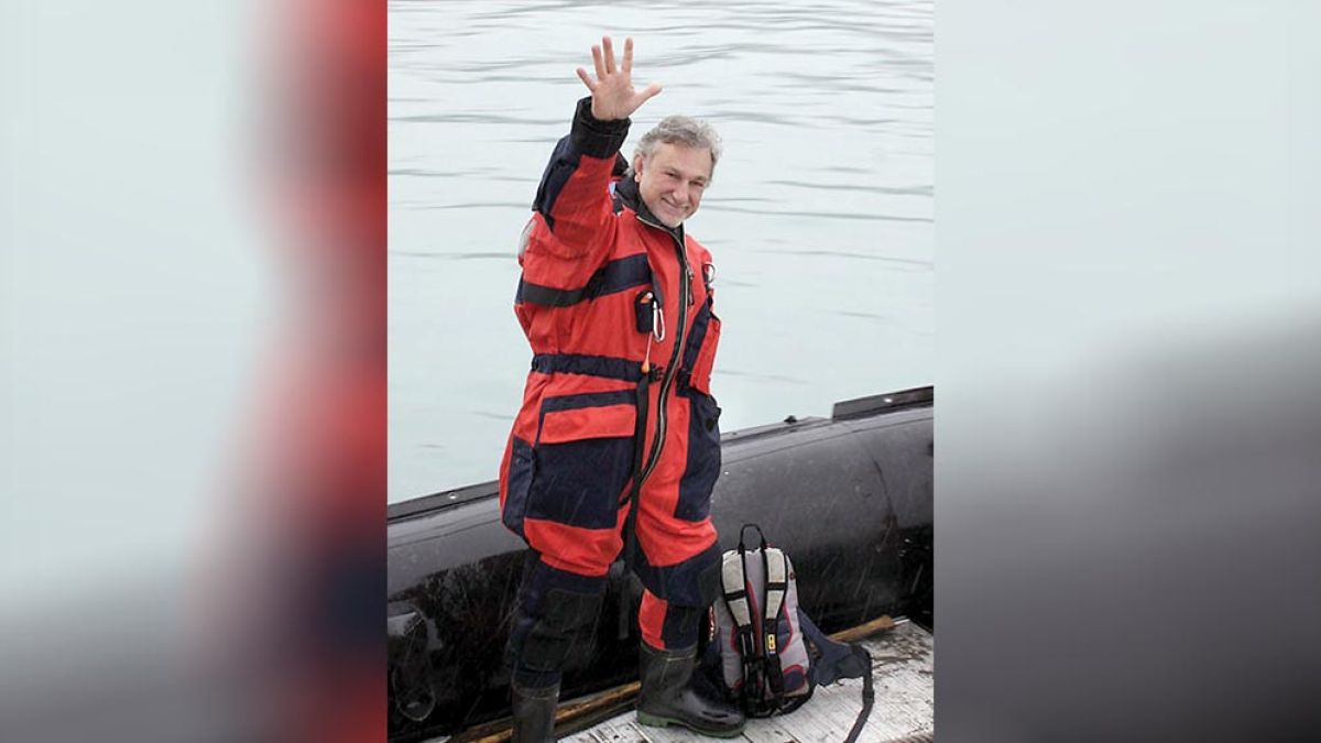 Испанският писател полярник Хавиер Качо: На Антарктида човешкият живот е изправен на границата  на възможностите си