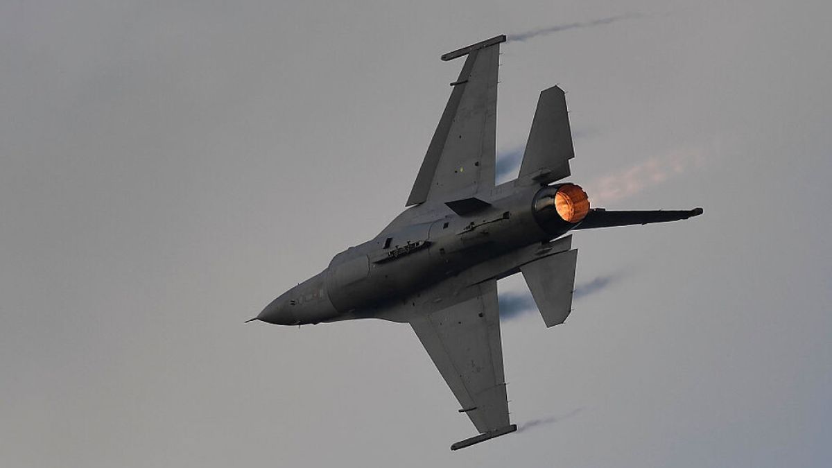 САЩ изпраща на България най-нови тренажори за F-16
