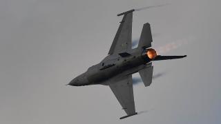 САЩ изпраща на България най-нови тренажори за F-16