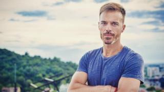 Драма! Ники Илиев затъна в борчове