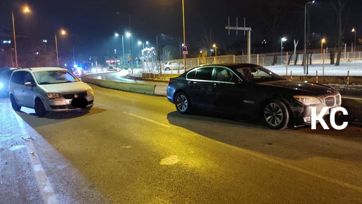 Само в БЛИЦ! Зрелищно среднощно меле по тъмна доба в София СНИМКИ