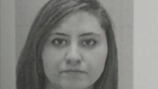 Юмиш, която наръга сестра си, била тормозена от родителите си и омъжена насила ВИДЕО
