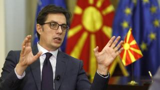 Пендаровски се заоправдава за срещата със сепаратистите от ОМО "Илинден", ядосала България