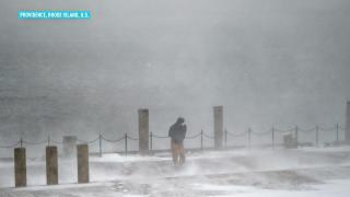 Извънредно положението в пет щата заради снежен апокалипсис ВИДЕО