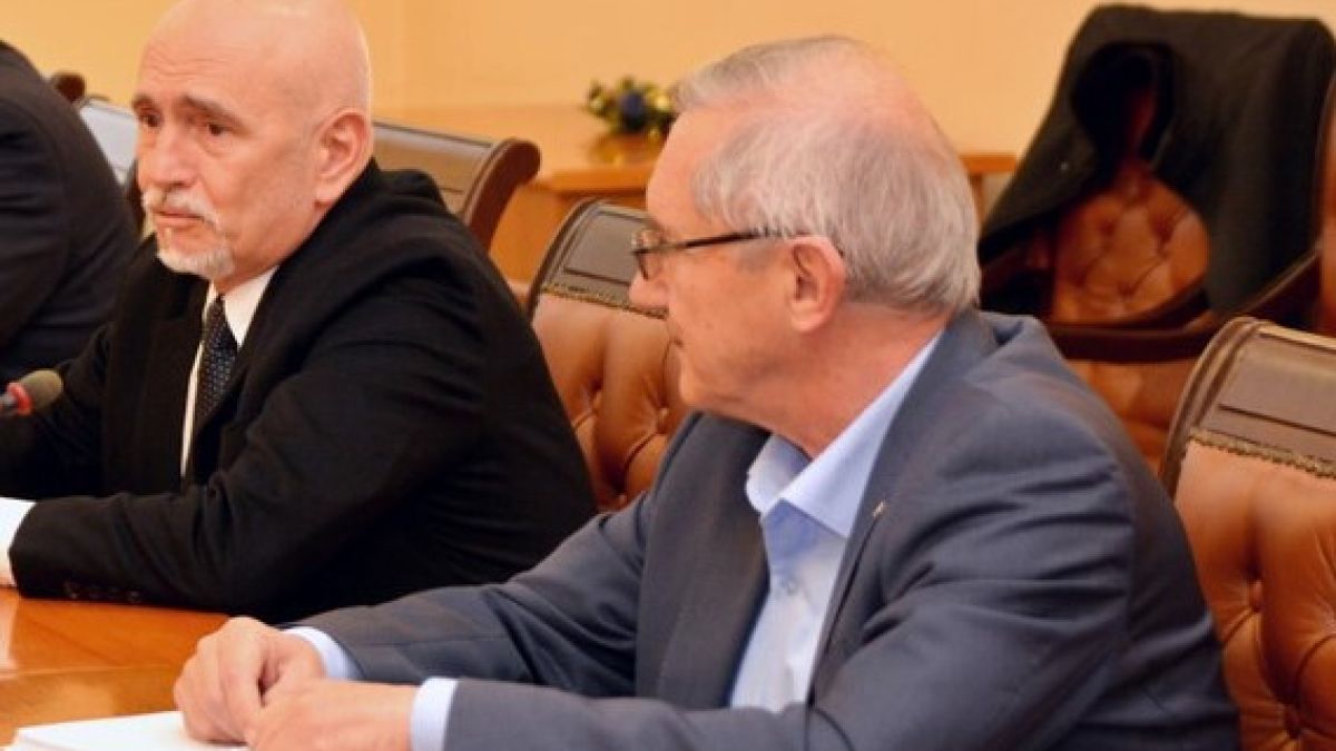 "Будните българи": Има скандален конфликт на интереси между транспортния министър и заместника му за стотици милиони