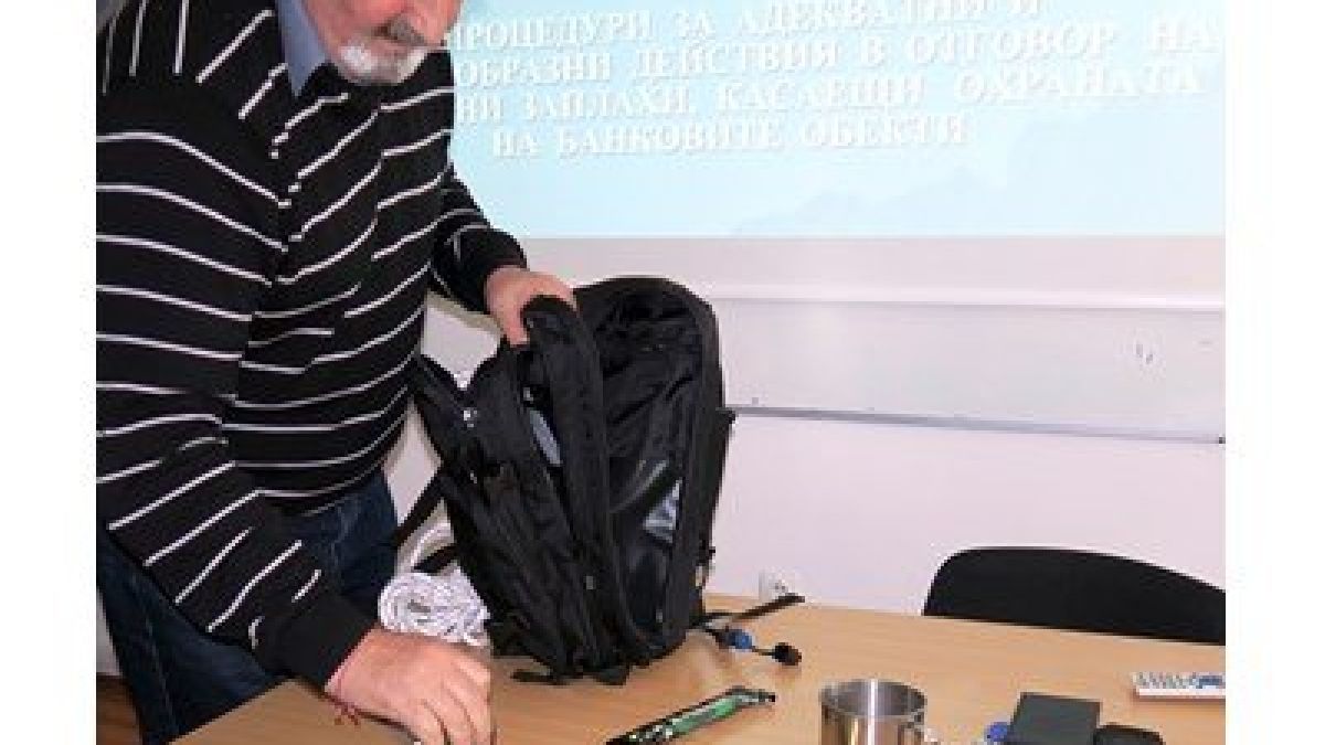 Трагедията е огромна! Проф. Ненко Дойков е издъхналият в НБУ мъж
