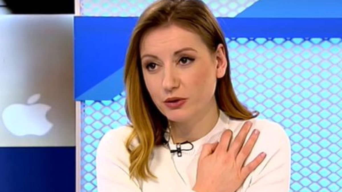 Водещата Лора Инджова направи странно признание