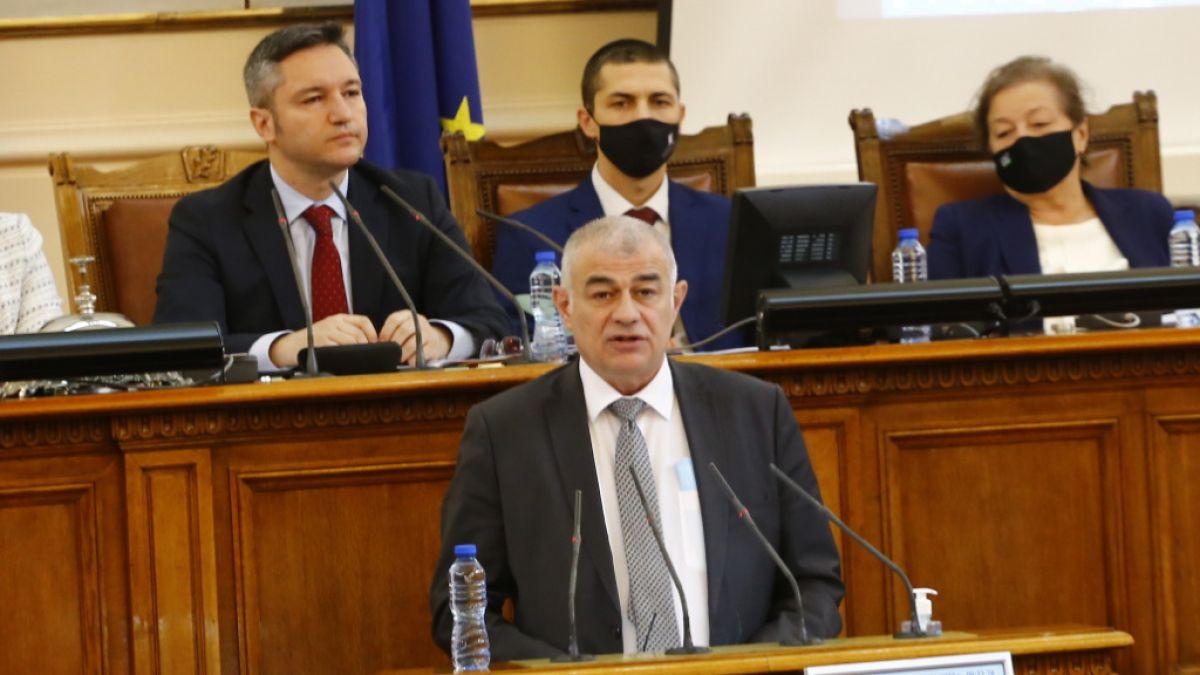 Гьоков обяви: Увеличаваме инвалидните пенсии ВИДЕО