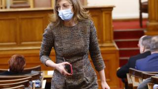 Захариева и Петков се сдърпаха жестоко за Янев, българите в Украйна и Боян Петров БЛИЦ TV