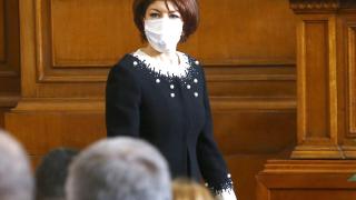 Атанасова нахока властта заради НАТО