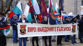 Българската дипломация трябва да поиска поне сухопътните граници спешно да влязат под режима на Шенген
