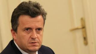 Изчегъртаният шеф на "Булгаргаз": 1 млрд. лева ще отидат в джобовете на посредници, зная имена, но...