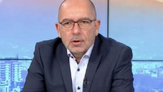 Д-р Константинов посочи 2 причини защо зеленият сертификат в момента е безсмислен