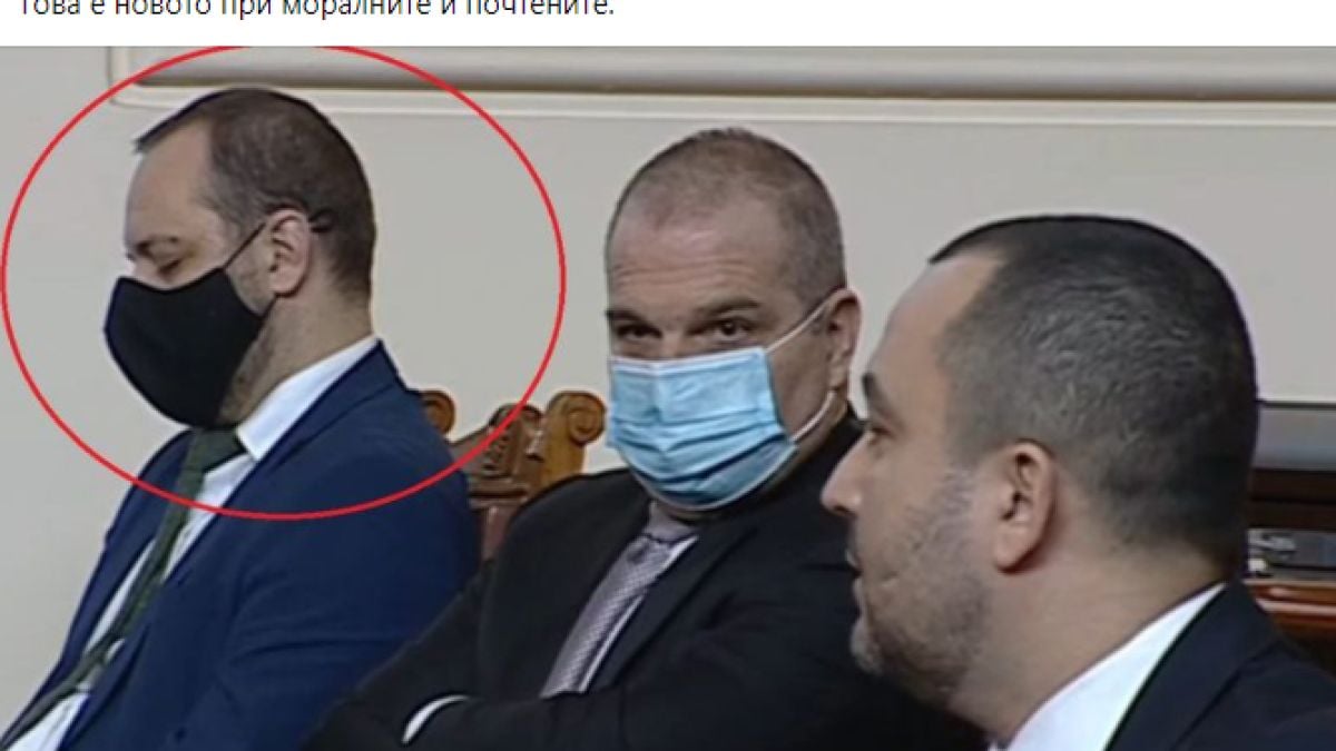 Потрес! Депутати спят, чатят по време на парламентарния контрол 