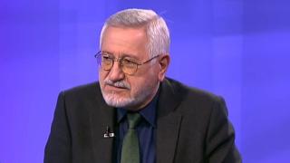 Проф. Димитров: Недопустимо е прекратяване на дейността на историческата комисия