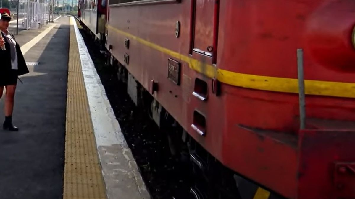 Вечно усмихнатата Керка от Карнобат стана емблема за БДЖ ВИДЕО 