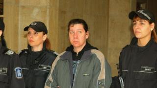 Атанаска се ядоса на 8-г Алекс и я удуши с найлонов плик в хотела на ужасите в Поморие