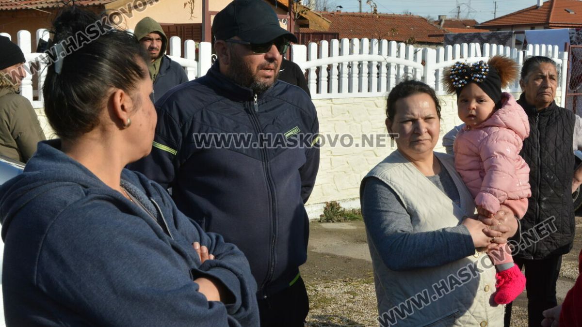 Хасковско село брани със зъби и нокти мъж, убил с вила кучето на съседа СНИМКИ
