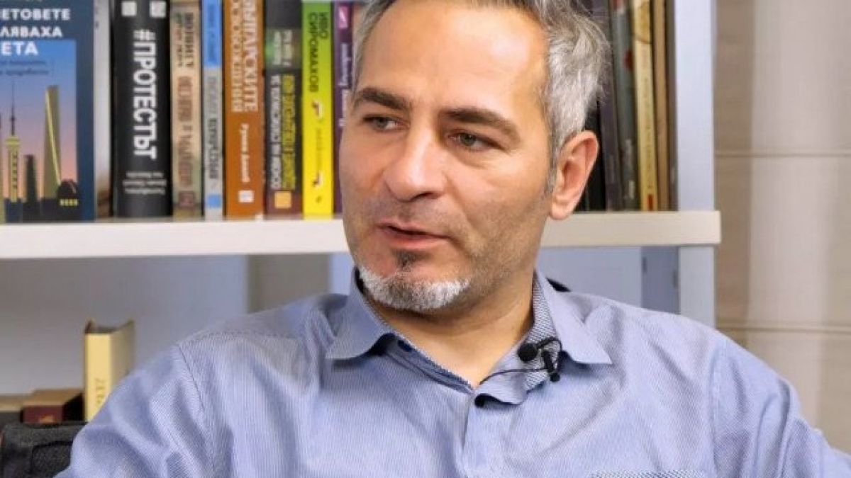 Политолог: Ето какво ще изиграе лоша шега на кабинета "Петков", а Радев...