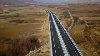 Сандов препъва строежа на “Струма” през Кресненското дефиле чак до 2032 г