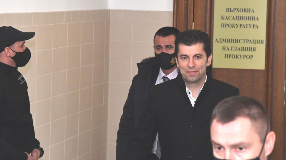 Алгафари: Това, което направи Петков е като пиянски разговор в селска кръчма, защото...