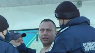 Обрат с русенеца, арестуван при ваденето на богоявленския кръст 