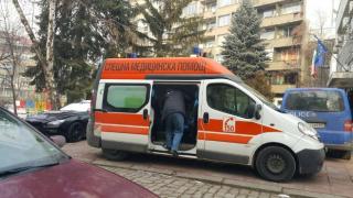 Ужас в Северозапада! Пребиха и поляха с бензин 43-годишен мъж, а после...
