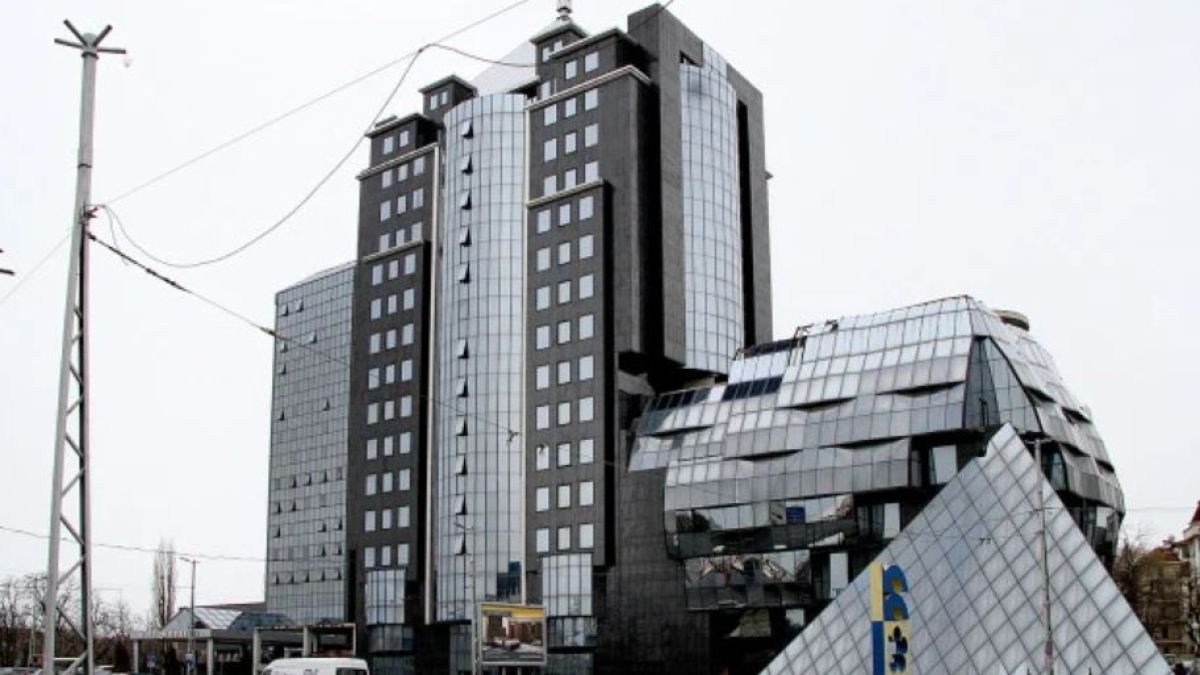 Продават една от емблемите на Пловдив! Дирят й 17 млн. евро