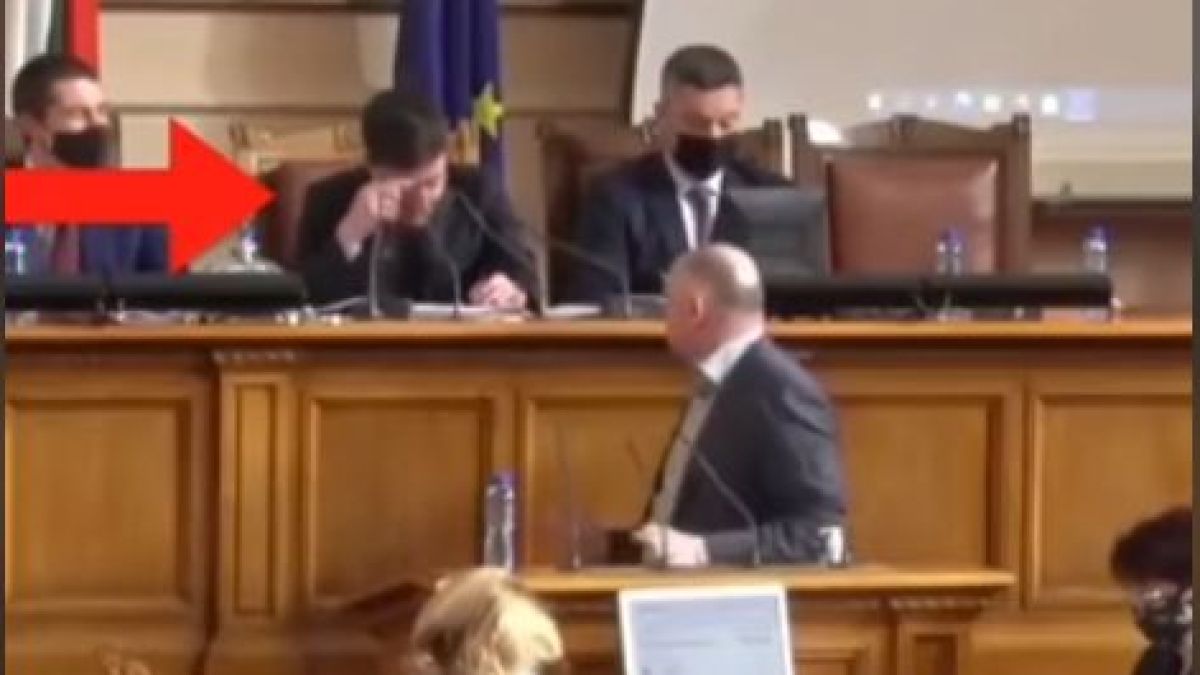 Такъв сеир в парламента не се бе случвал никога! НС шефът рони сълзи заради... БЛИЦ TV