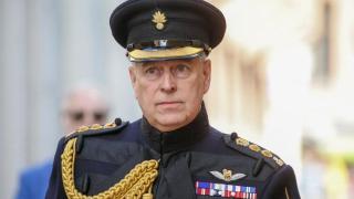 Гърми нов скандал с принц Андрю! Бившата му масажистка разкри, че...