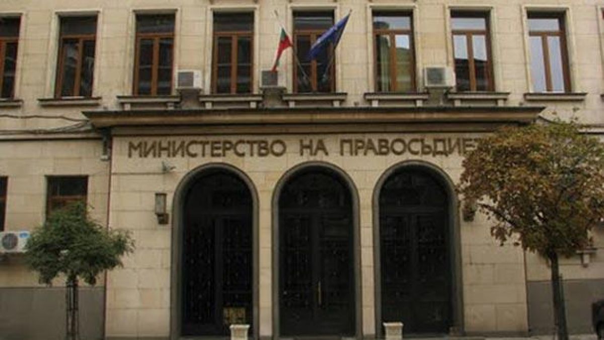 Надзирателите и съдебната охрана се готвят за протест