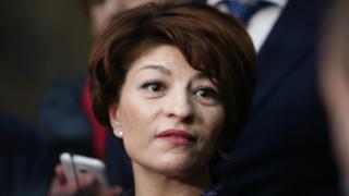 Десислава Атанасова: И преди 2 години къщата, островът, а днес...   